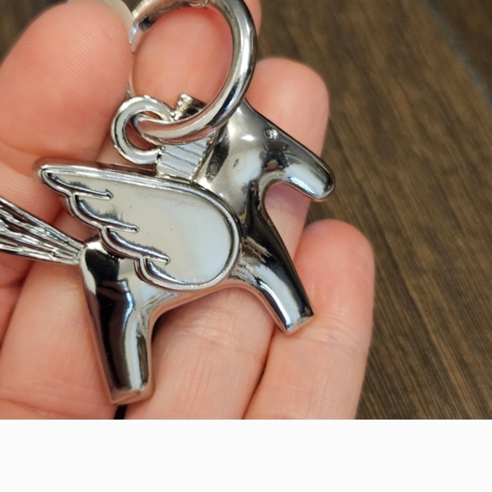 Winged Horse Bag Charm (Silver) - Picture 4 of 5
